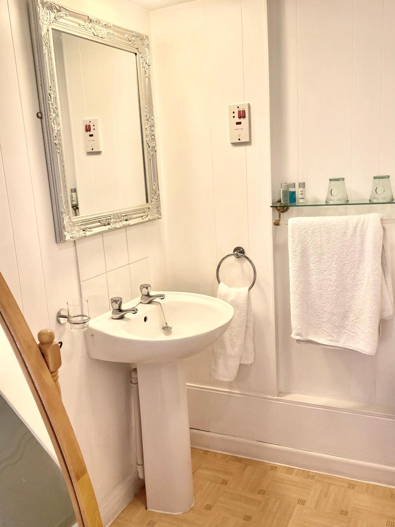סקיפטון Highfield Guesthouse מראה חיצוני תמונה